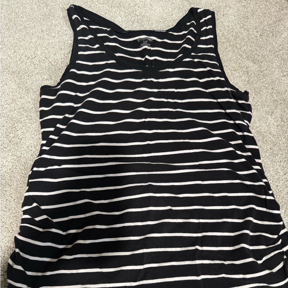 Maternity Medium Sleeveless top